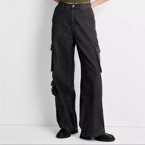Universal Thread Black Gray Cargo Pants